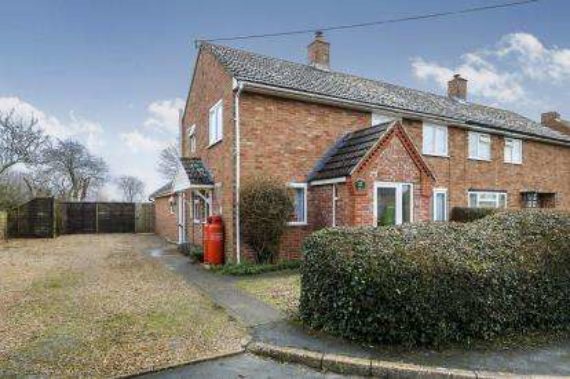 4 Bedroom Semi-Detac...